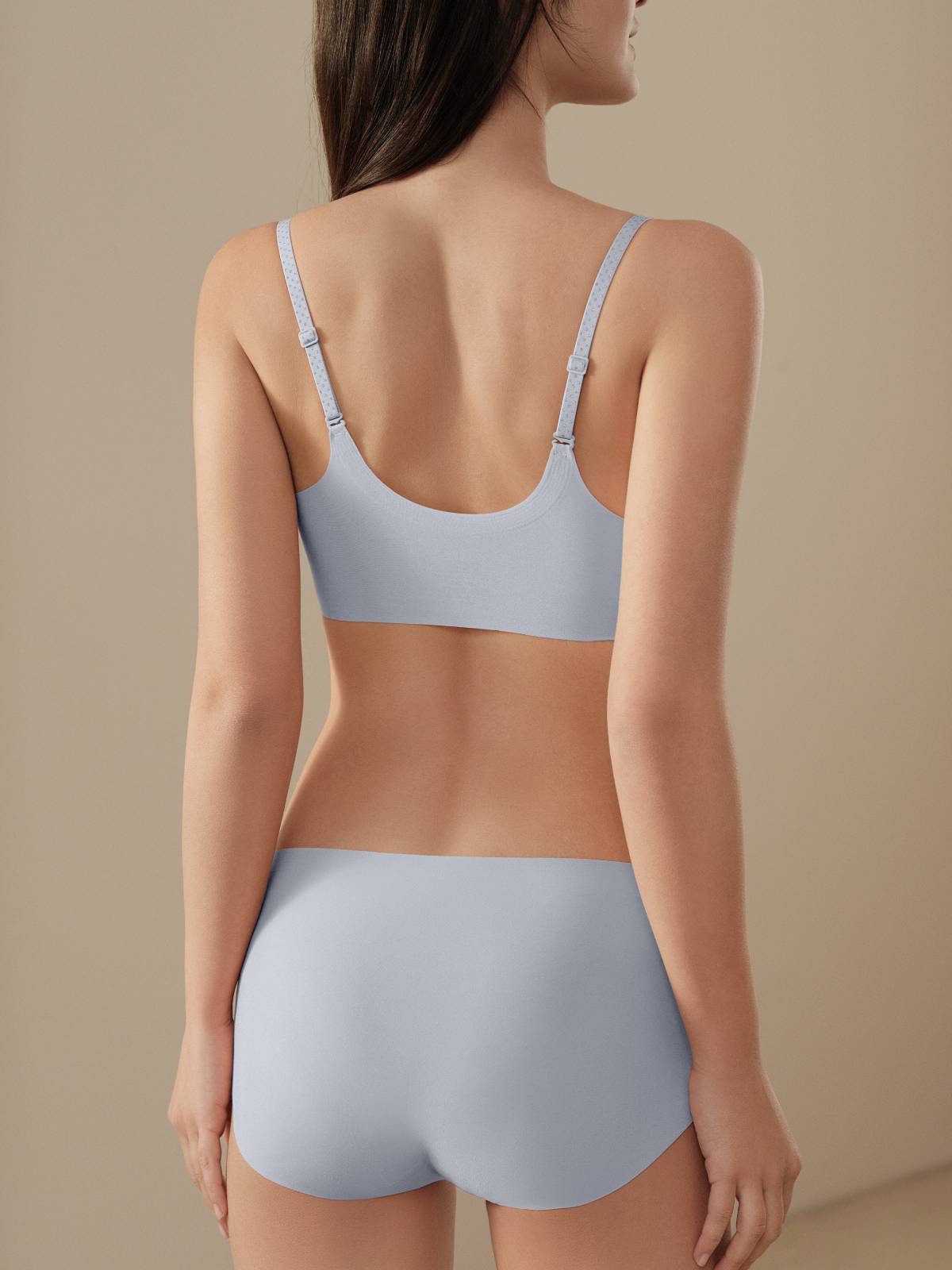 V-Neck Wireless Bra - Smart Size
