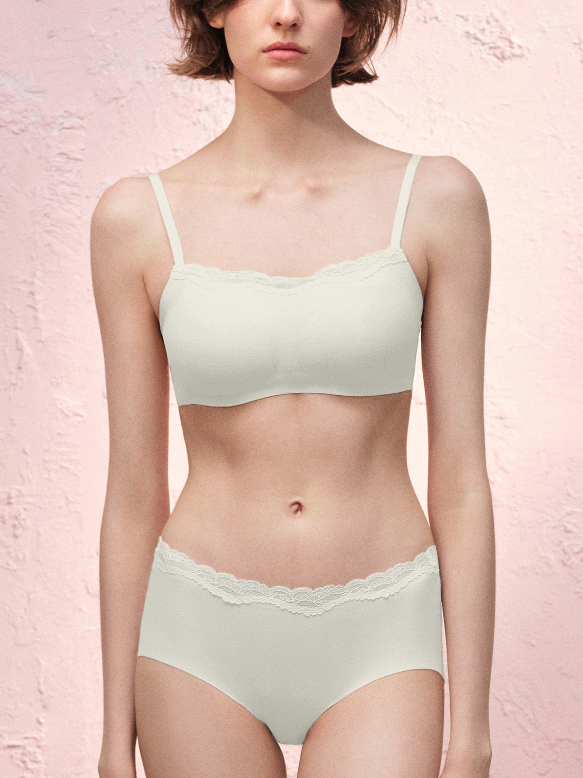 Basic Seamless Lace-Trimmed Bra - Smart Size