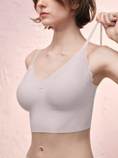 Basic Seamless Lace-Trimmed V-Neck Camisole Bra Top - Smart Size