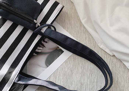 Bolsa de Ombro Listrada La Grace - Frete Grátis