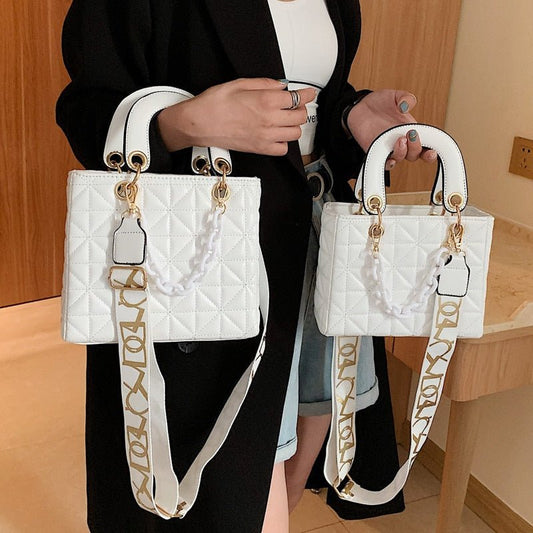 Bolsa Feminina Crossbody com Corrente - Frete Grátis