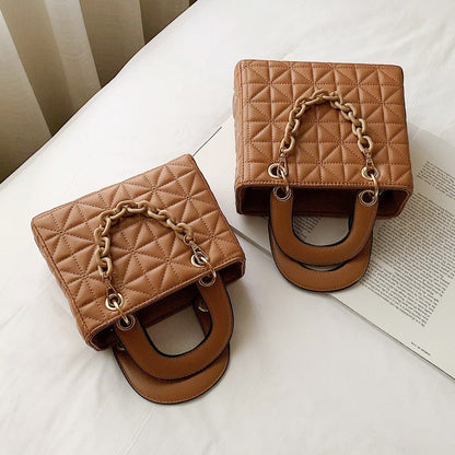 Bolsa Feminina Crossbody com Corrente - Frete Grátis