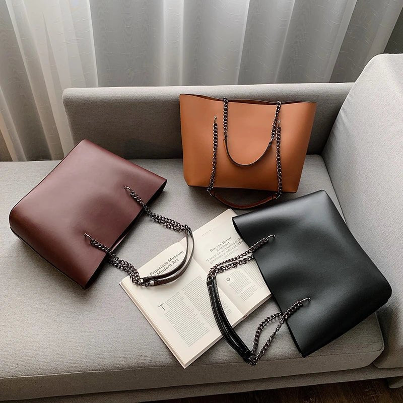 Bolsa Feminina de Ombro Cardiff - Frete Grátis