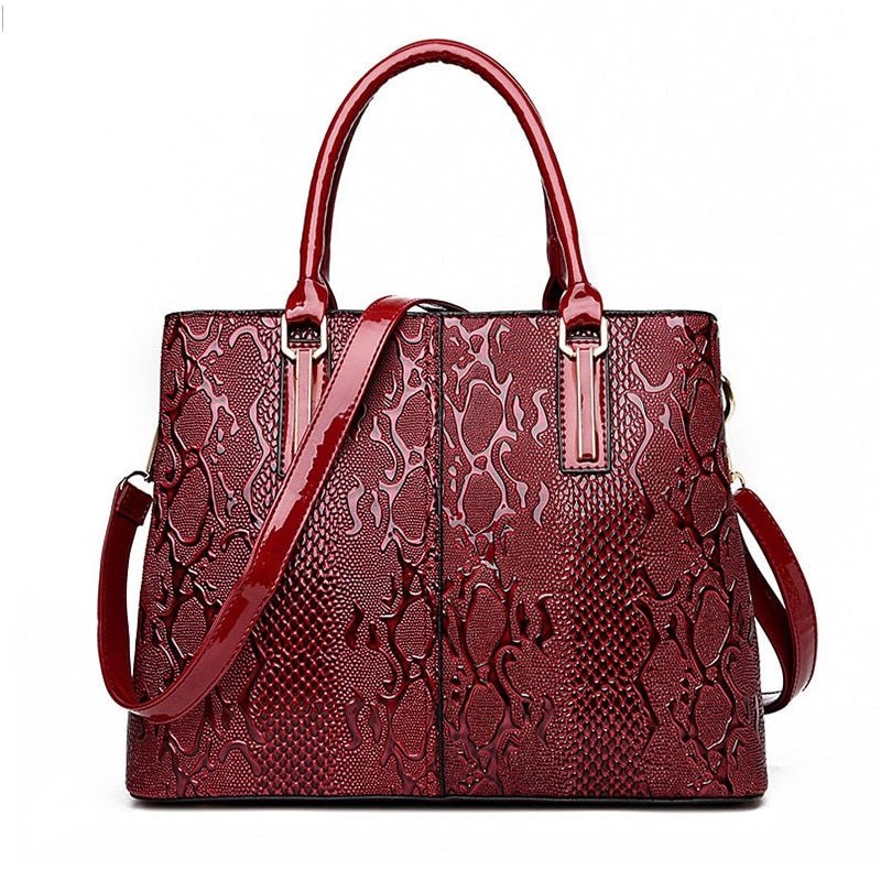 Bolsa Feminina Transversal de Verniz - Frete Grátis