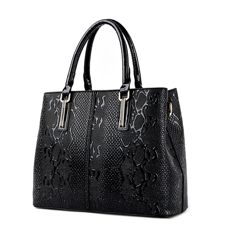 Bolsa Feminina Transversal de Verniz - Frete Grátis