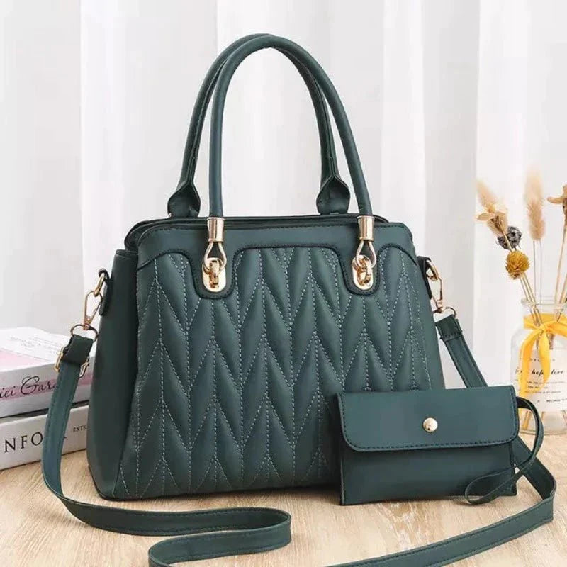 Bolsa Transversal Feminina de Couro + Carteira Feminina de Couro - Frete Grátis