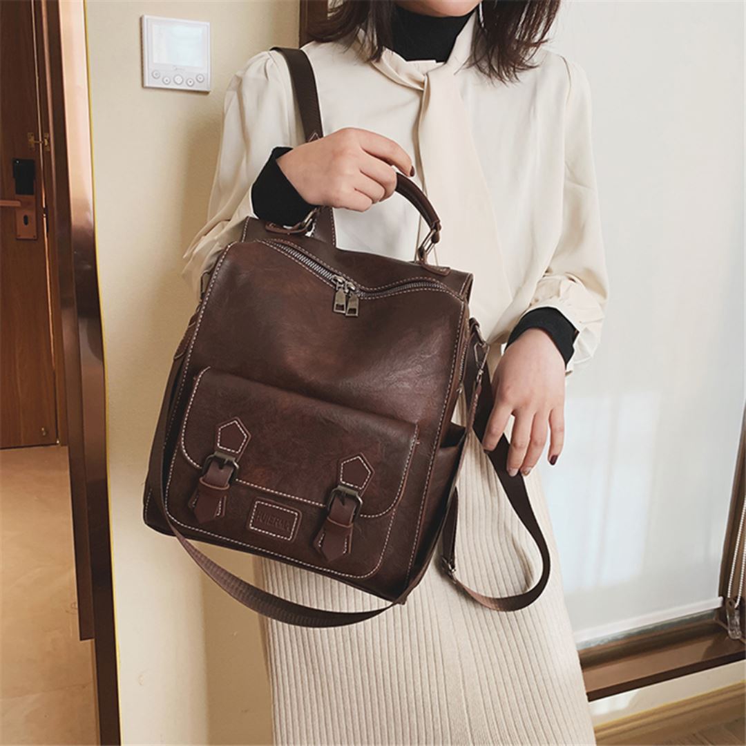 Mochila de Couro Feminina - Frete Grátis