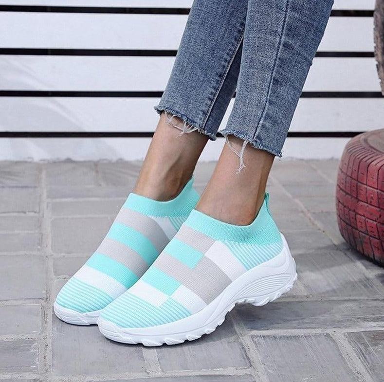 Tenis feminino confortavel - Cora - Frete Grátis