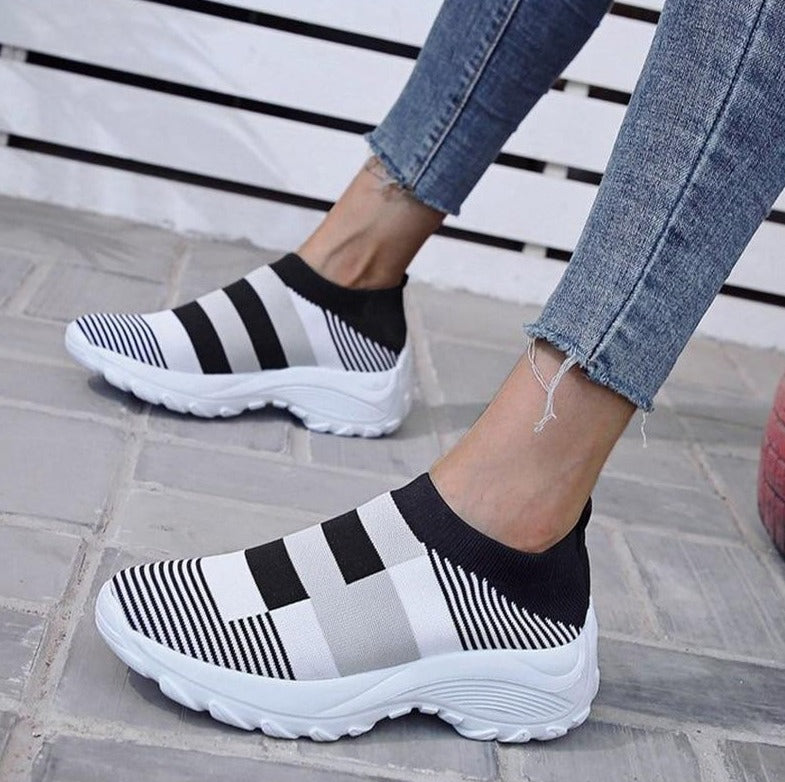 Tenis feminino confortavel - Cora - Frete Grátis