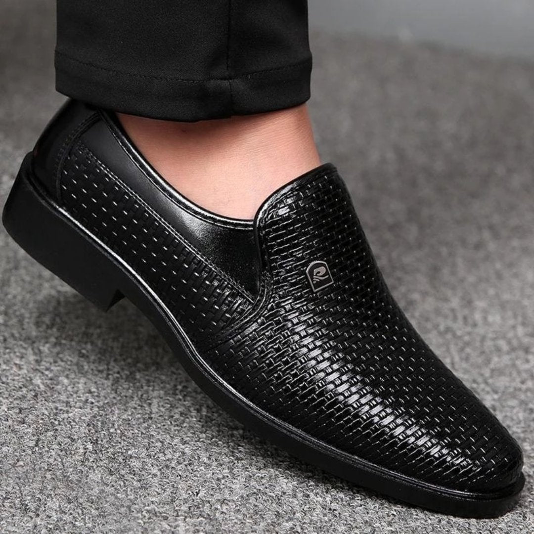 Sapato Masculino de Couro Monograma - Frete Grátis