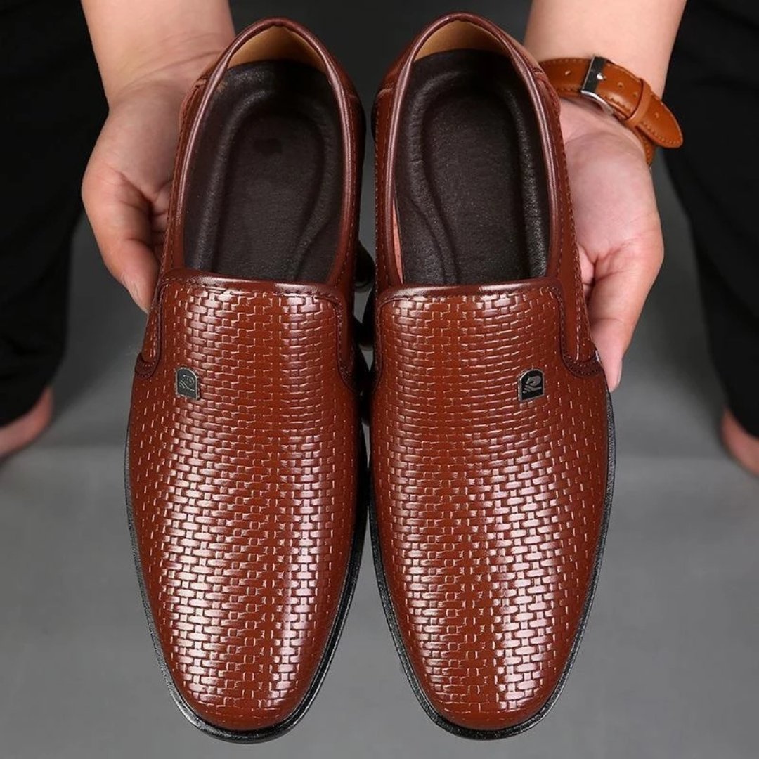 Sapato Masculino de Couro Monograma - Frete Grátis