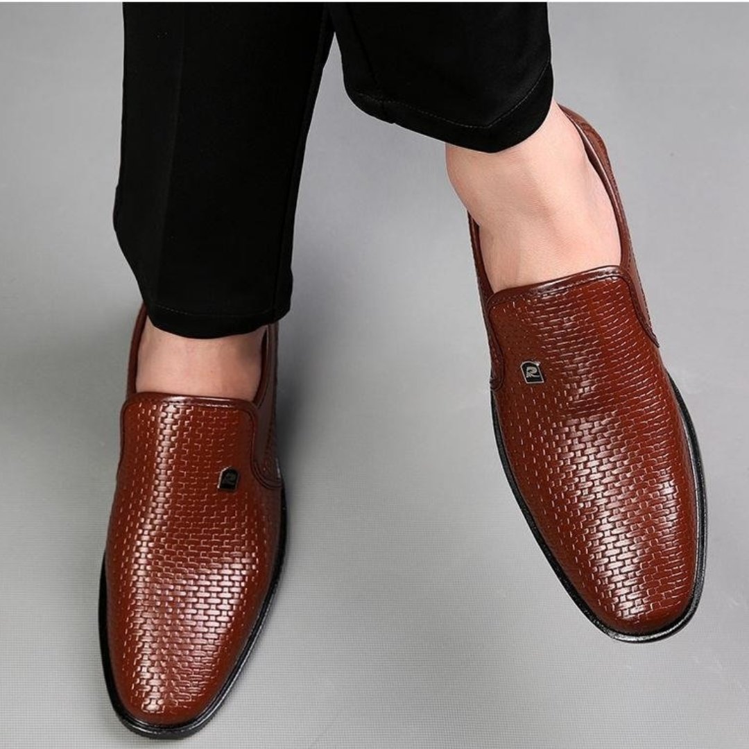 Sapato Masculino de Couro Monograma - Frete Grátis