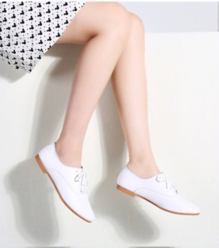 Tênis Casual Feminino de Couro Basic Comfort - Frete Grátis